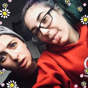 Meet your Posher, Alana